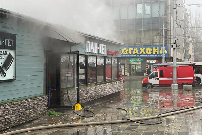 В Ростове-на-Дону ликвидировали еще одно возгорание за сутки