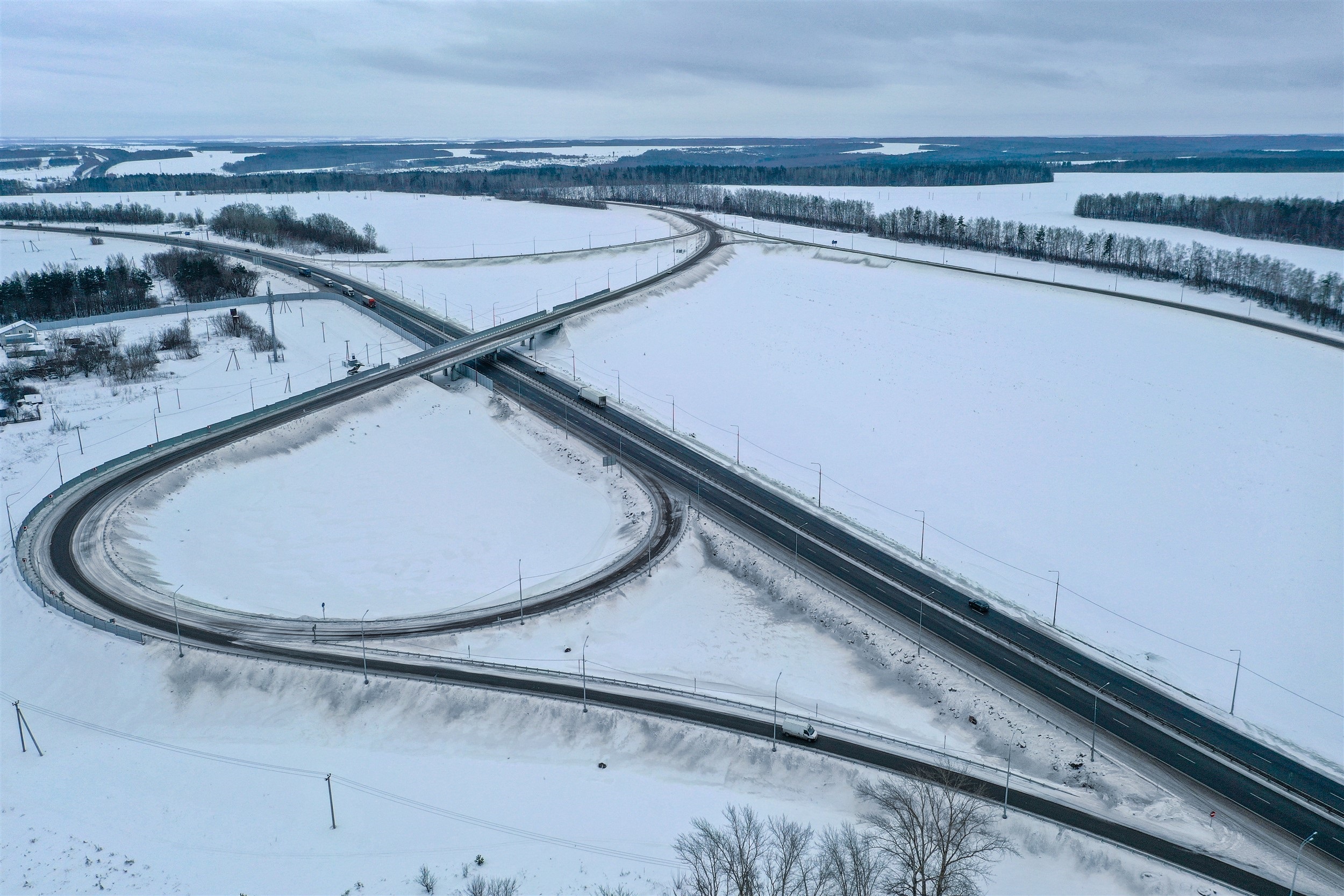 Строительство двухуровневой развязки завершилось на трассе М-7 «Волга» под Кстовом 