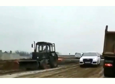 В Ростове машины стали ездить по мосту-дублеру на ул. Малиновского - фото 1