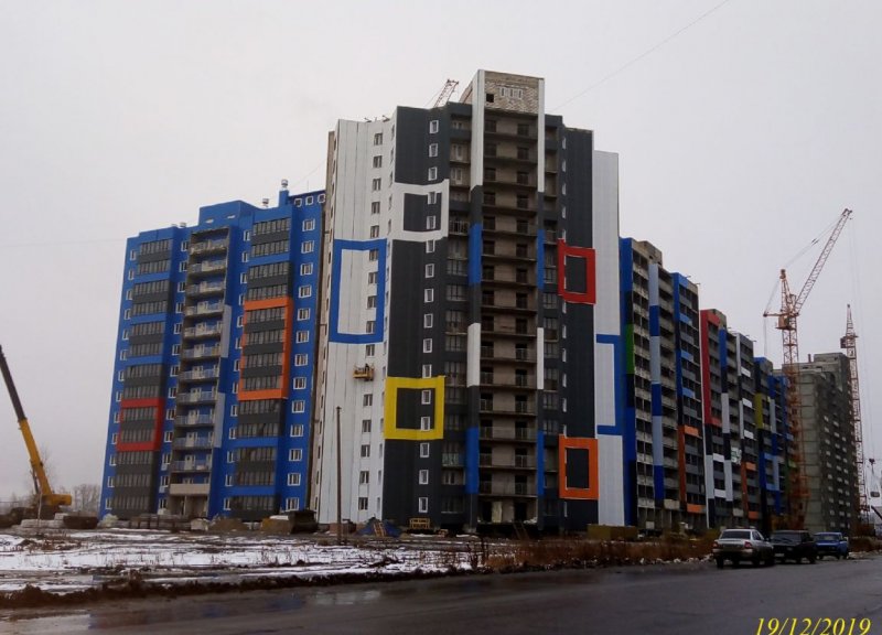 Дом 72, секция 5 в ЖК Радужные дворы - фото 1