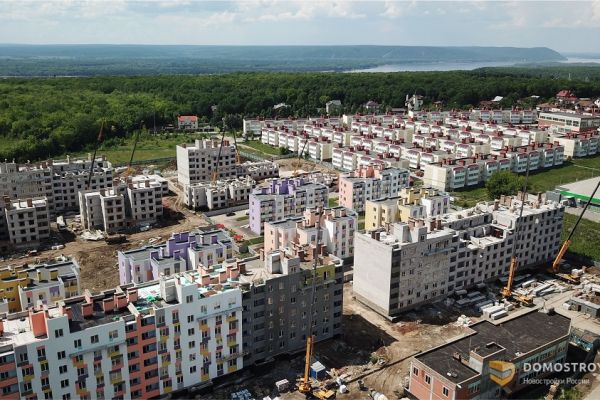 Строительство ЖК “Куйбышев” в Самаре сняли с высоты птичьего полета