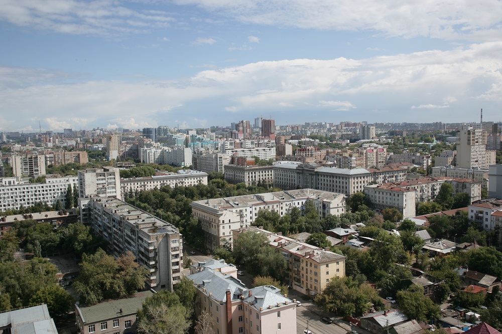 Работы по благоустройству Ленинского района Самары планируется завершить к 1 сентября
